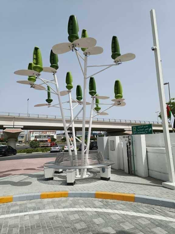 WindBush — mobilier urbain avec énergie propre intégrée
